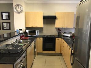 Private kitchen - Executive Suites located in the Hub of Sandton (Sandton)