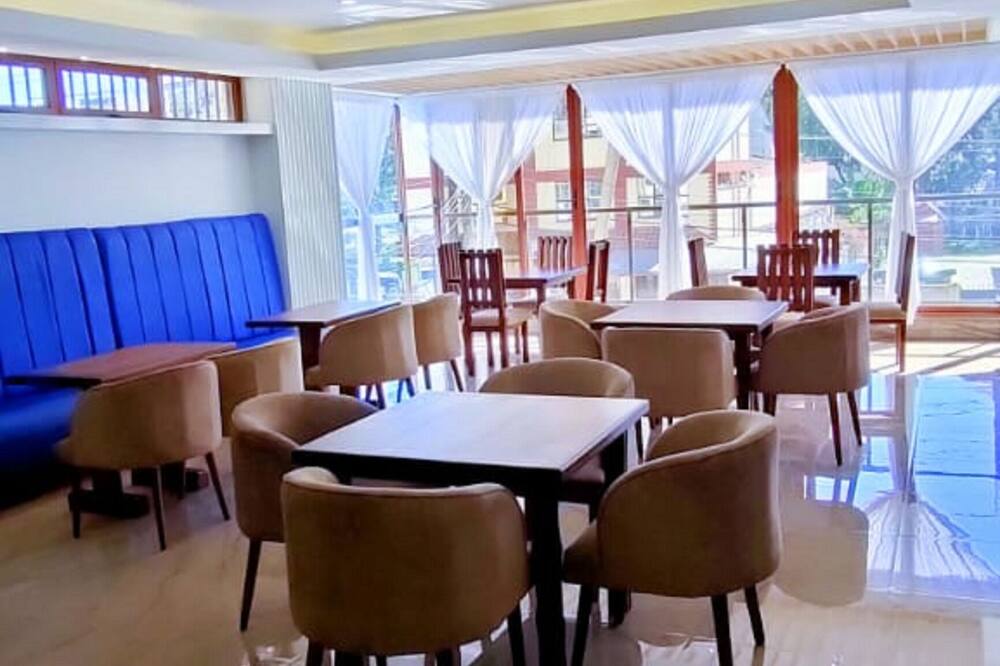 Hays Suites