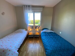 2 chambres, Wi-Fi gratuit, draps fournis