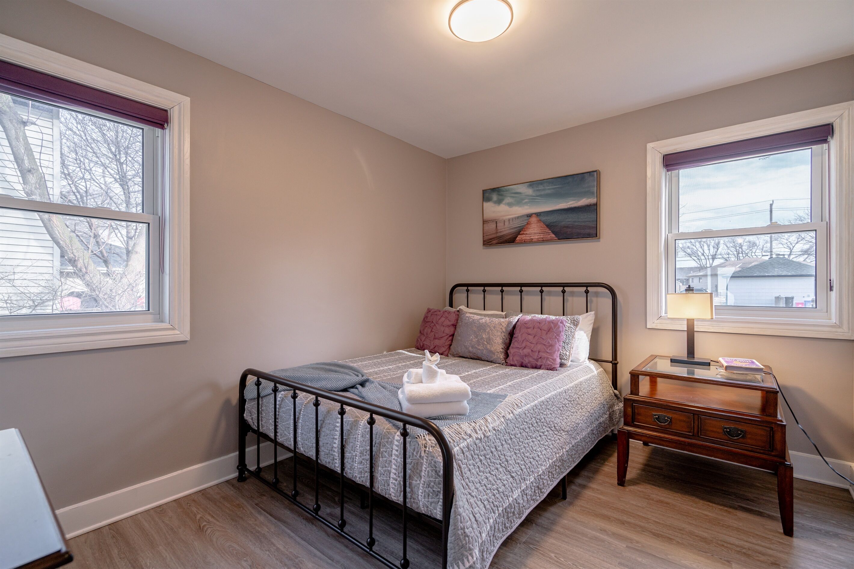 3 室のベッドルーム 、デスク、アイロン / アイロン台、WiFi