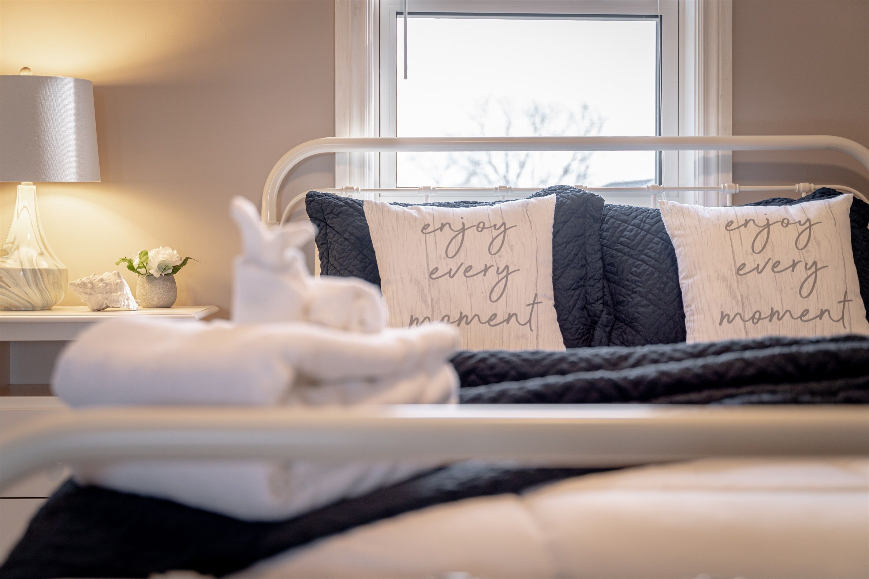 3 dormitorios, tabla de planchar con plancha, wifi gratis y ropa de cama