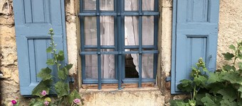 Maison Les volets bleus