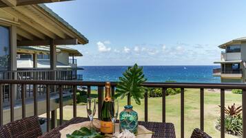 Villa, 1 Bedroom | Outdoor dining