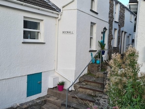 Exterior - Fishermans Cottage With Stunning sea Views (Swansea)