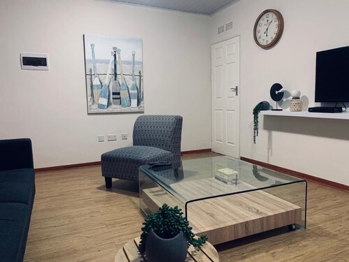 The Minimal Appartment