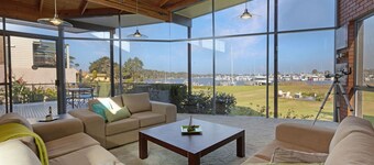 Dun Ri - Premium water views in Paynesville looking across McMillans Strait