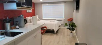 Modern Luxury Oasis Near San Francisco/Oakland