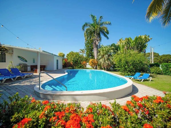 Outdoor pool