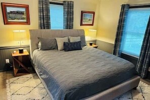 5 bedrooms, iron/ironing board, free WiFi, bed sheets - Canyon Creek Retreat - Pets, Game-Room, Hot Tub, Room-to-Roam (Glenwood Springs)