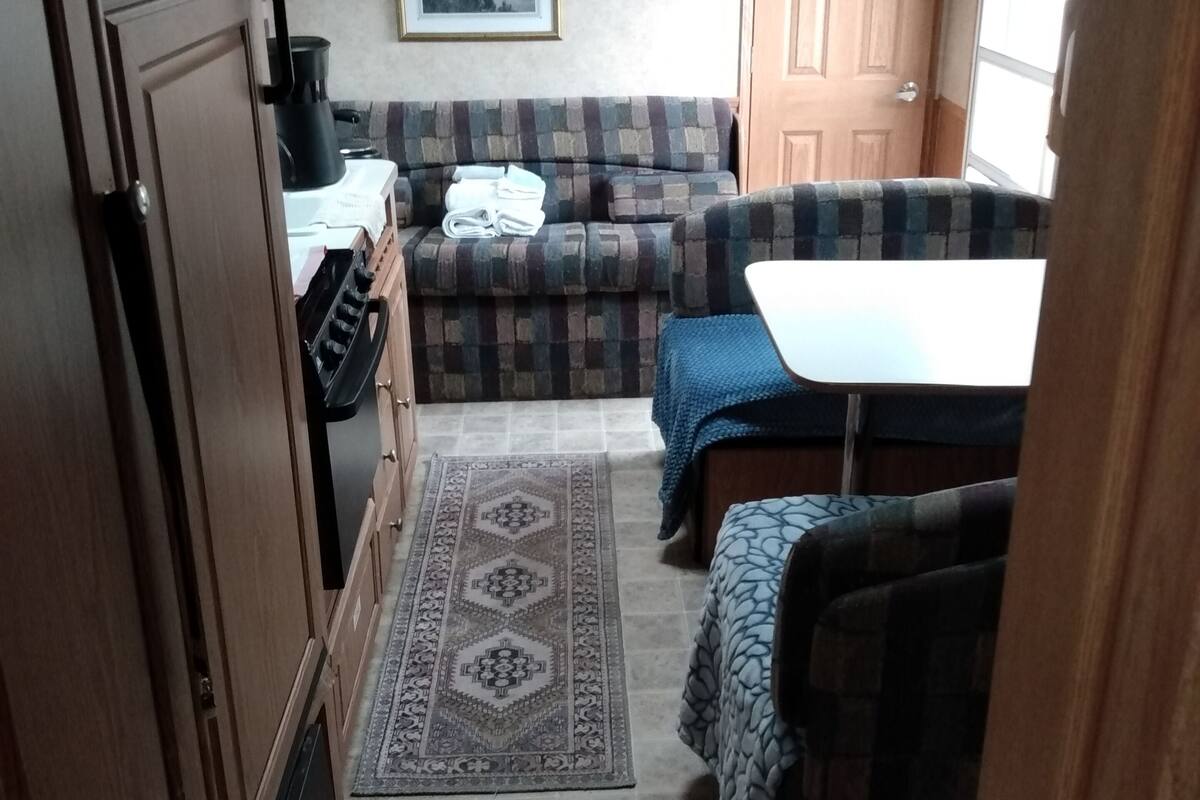 Family Mobile Home, 1 Queen Bed, Non Smoking, Hill View | Iron/ironing board (on request), free WiFi, bed sheets