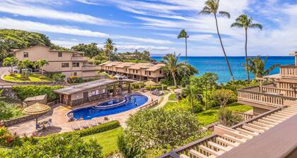 Spacious Kahana Sunset C5 Condo with Ocean Views AC, Pool & Beach Access