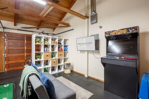 Spielezimmer