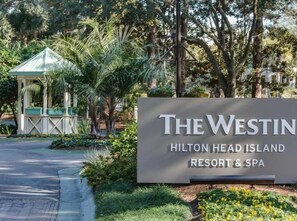 Welcome to The Westin Hilton Head Island Resort & Spa, set amidst lush greenery and beautifully landscaped surroundings.