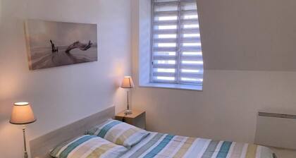 A&J Duplex -Bonny sur Loire-Guedelon-Loire by bike