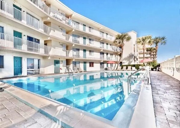 Alberca al aire libre 