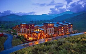 Luokittelematon kuva, 5 kautta 6, painike