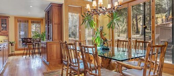 ALPINE MANSION, 9bd + LOFT BR SLEEPS 24 HUGE 8000 sq ft EXCLUSIVE BEAVER CREEK!