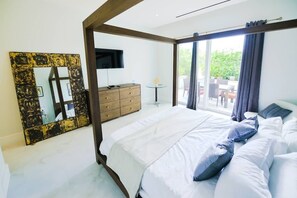 2 slaapkamers, een strijkplank/strijkijzer, wifi, beddengoed