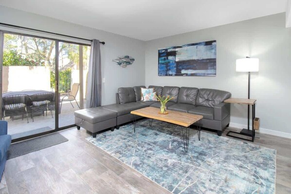 Smart TV, offices