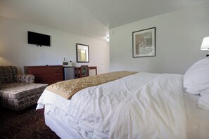 Italiaanse Frette-lakens, luxe beddengoed, donsdekens, een minibar