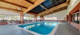 American Best Inn By OYO I-35 Perry near Lake McMurtry