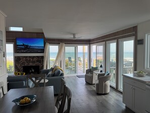 Smart TV, fireplace, DVD player, books - Oceanfront getaway with panoramic views of golden beaches and crushing waves. (Emerald Isle)