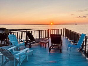 Terrace/patio - Best Waterfront Views on Martha's Vineyard (Vineyard Haven)
