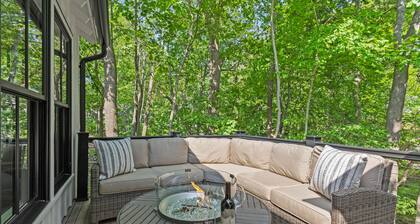 Prime location! Walk to Main Beach and downtown Ogunquit. No car needed.