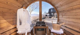 Skyline Sanctuary • Panoramic View Wellness Stay