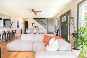 Smart TV, fireplace, books