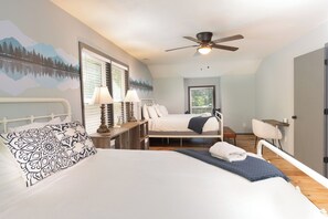 4 bedrooms, desk, iron/ironing board, travel cot