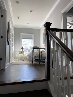 3 soveværelser, skrivebord, strygejern/strygebræt, weekendseng