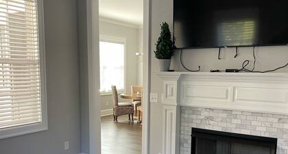 New Two Story House with Two Decks & Screened in Patio near Charming Downtown