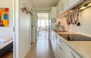 Kühlschrank, Geschirrspüler