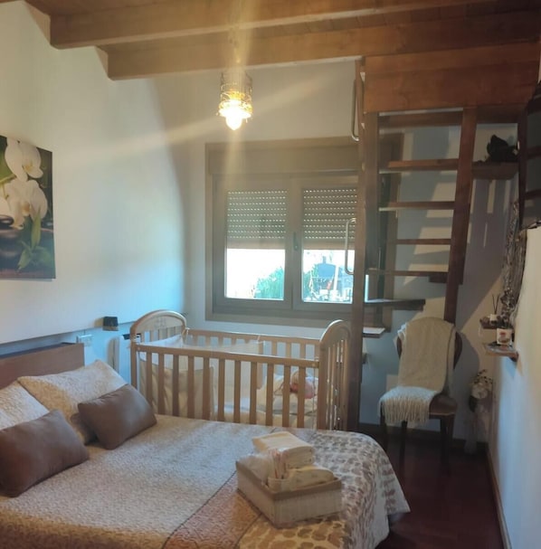 4 bedrooms, iron/ironing board, travel cot, free WiFi - Tranquility for your relaxation, in the Rías Baixas area -(VUT-PO-007277) (Ponteareas)
