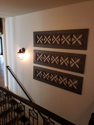 Spacious 4 bedroom3 bathroom home Great for Families or Co-workers sharing space