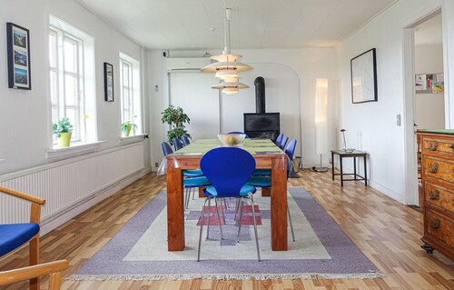 4 bedroom stunning home in Gudhjem