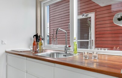 Awesome home in Gudhjem with WiFi