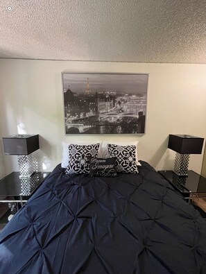 1 bedroom, WiFi, bed sheets