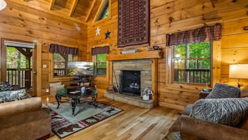 Smart TV, fireplace, DVD player