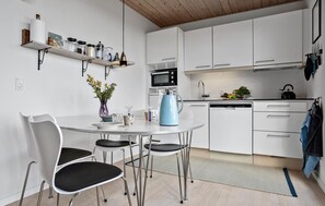 Kühlschrank, Ofen, Herdplatte, Geschirrspüler