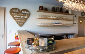 Bar (in der Unterkunft)