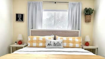 2 habitaciones, escritorio, tabla de planchar con plancha y wifi gratis