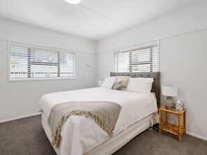 3 bedrooms, iron/ironing board, travel cot, WiFi