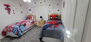 3 bedrooms, iron/ironing board, travel cot, free WiFi