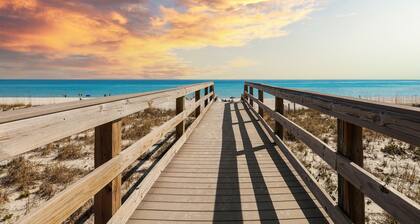 Emerald Shores: Steps from the Gulf, Navarre Beach
