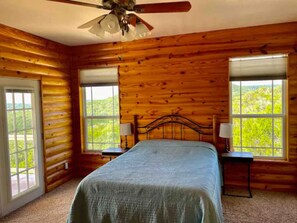 2 bedrooms, iron/ironing board, WiFi, bed sheets - Unique Hill Country Chalet  (Canyon Lake)