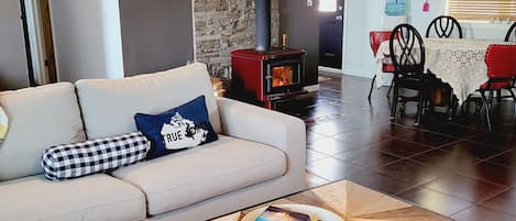 Smart-TV, Videospiele, DVD-Player, Videothek