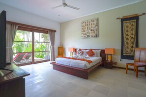 3 bedrooms, in-room safe, iron/ironing board, free WiFi - Sumptuous 3 bedroom private luxury villa in heart of Seminyak (kuta)