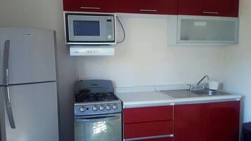 Apartment, 3 Bedrooms, Terrace, Garden View | Interior